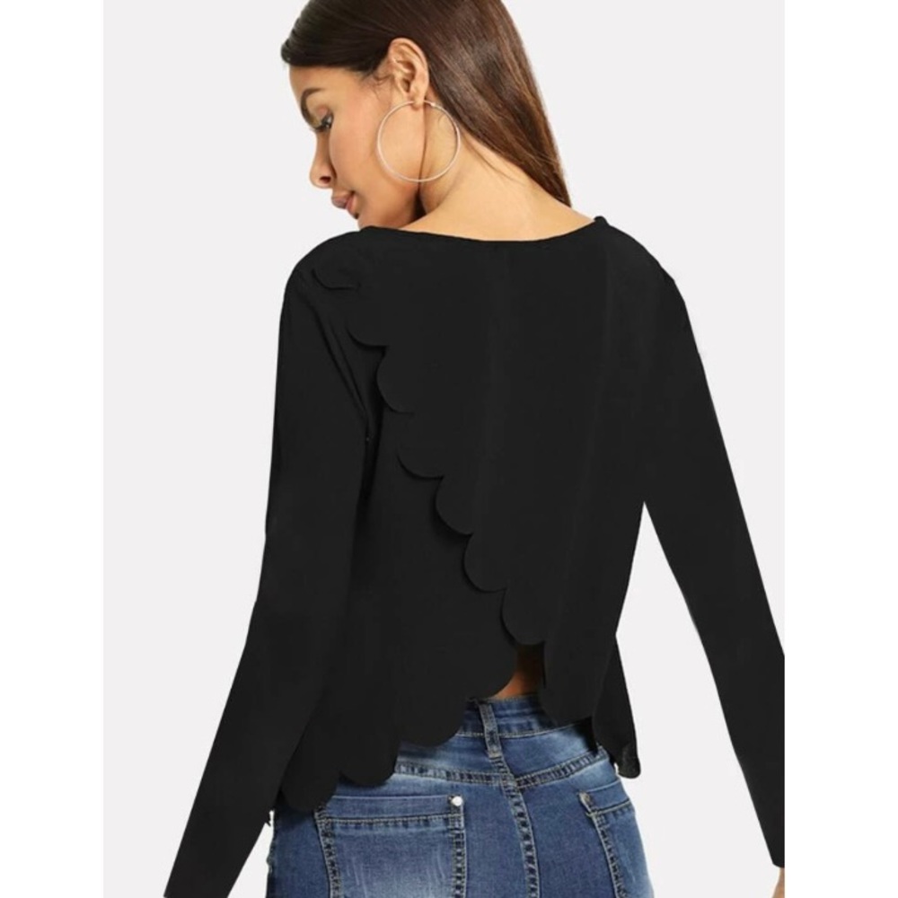 NWOT SHEIN Scallop Trim Tulip Back Black Long sleeve Top size L